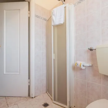 Giada 3* Marina di Massa